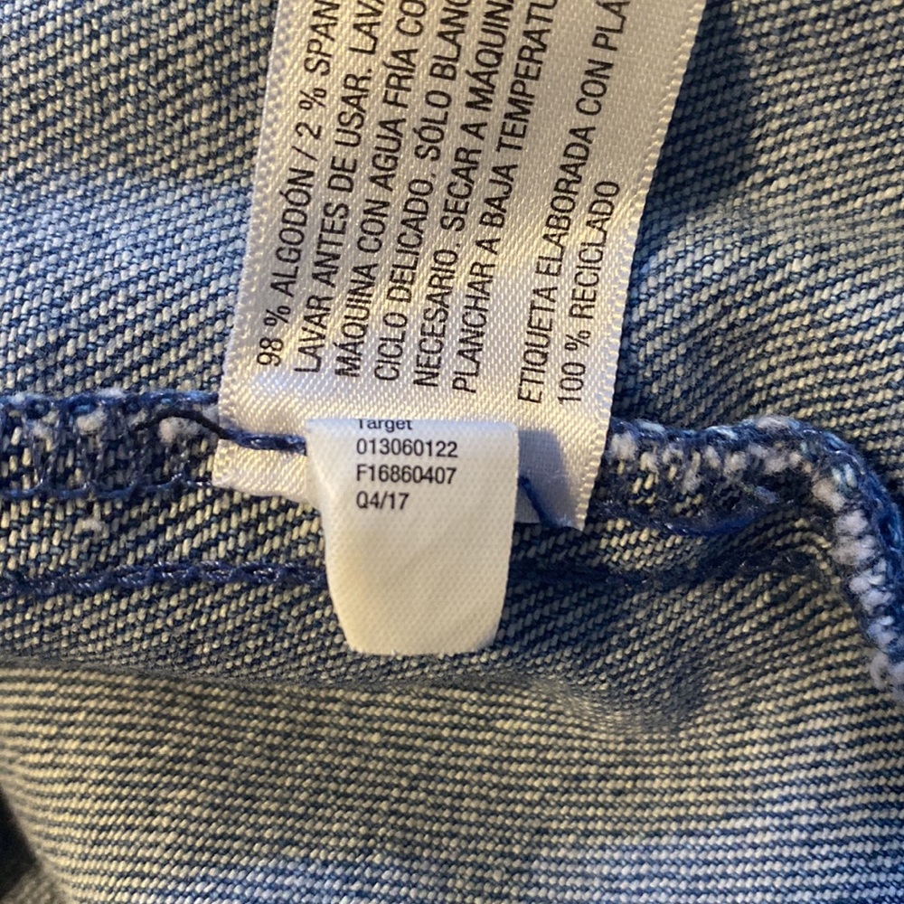 Universal Thread Denim Shirt Jacket - image 5